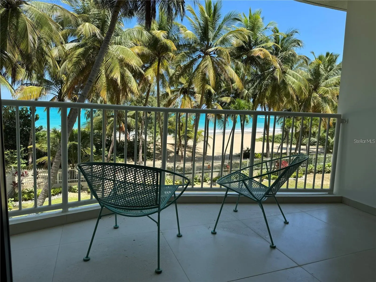 4633 Ave Isla Verde, PR