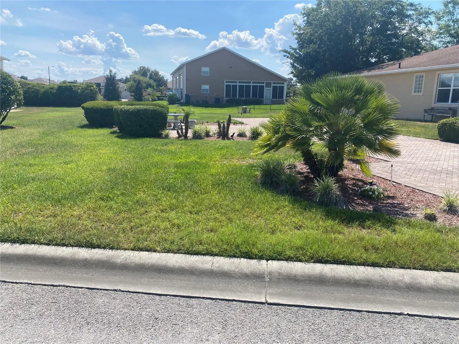 368 Motorcoach Drive, FL