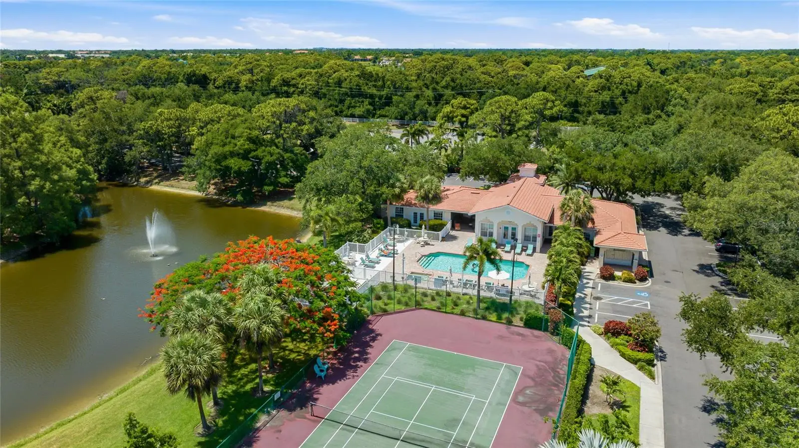 4244 Central Sarasota Parkway, FL