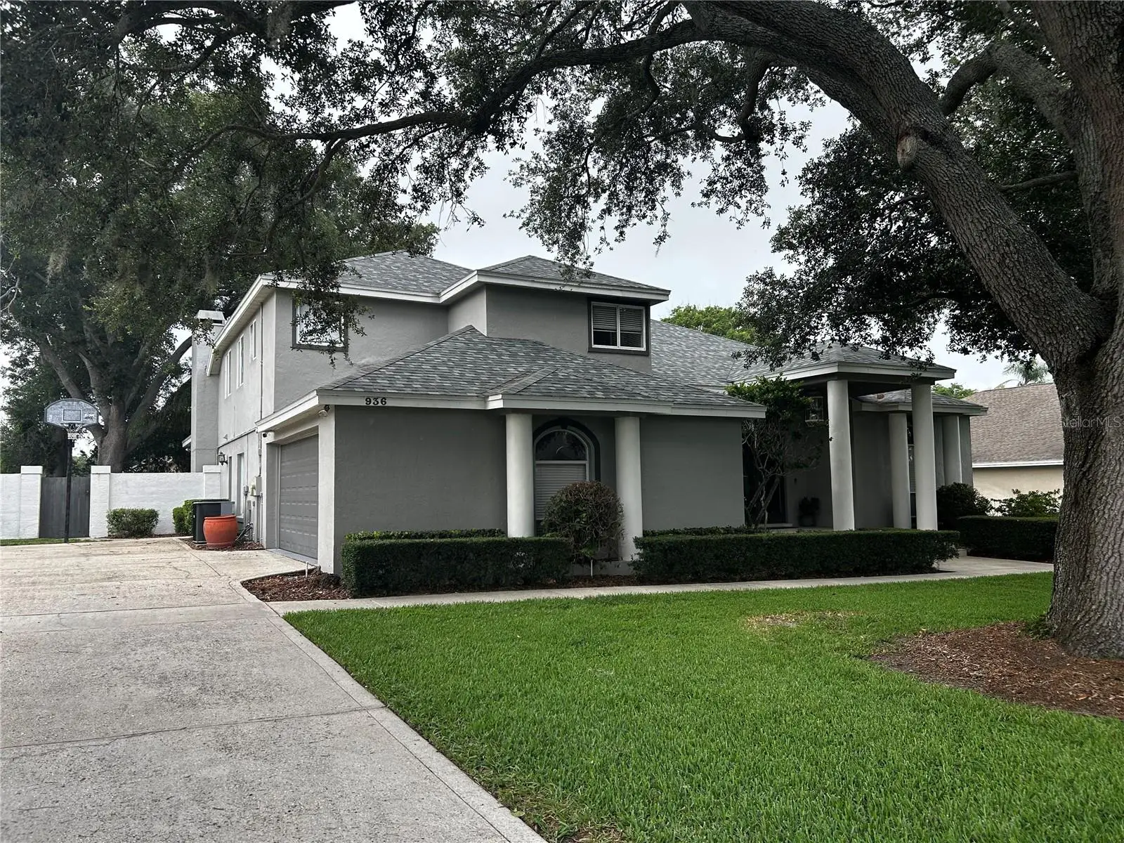 936 Hamilton Place Drive, FL