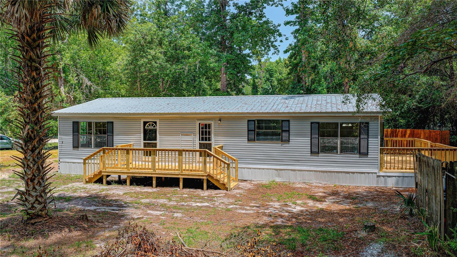 118 Waterway Drive, FL