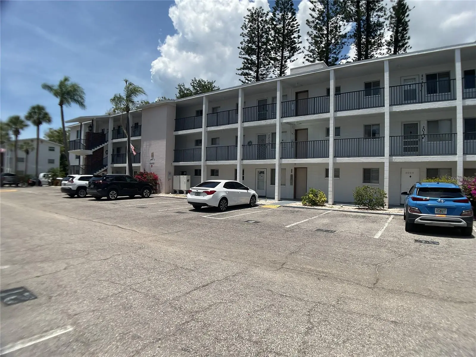 2021 Canal Drive, FL