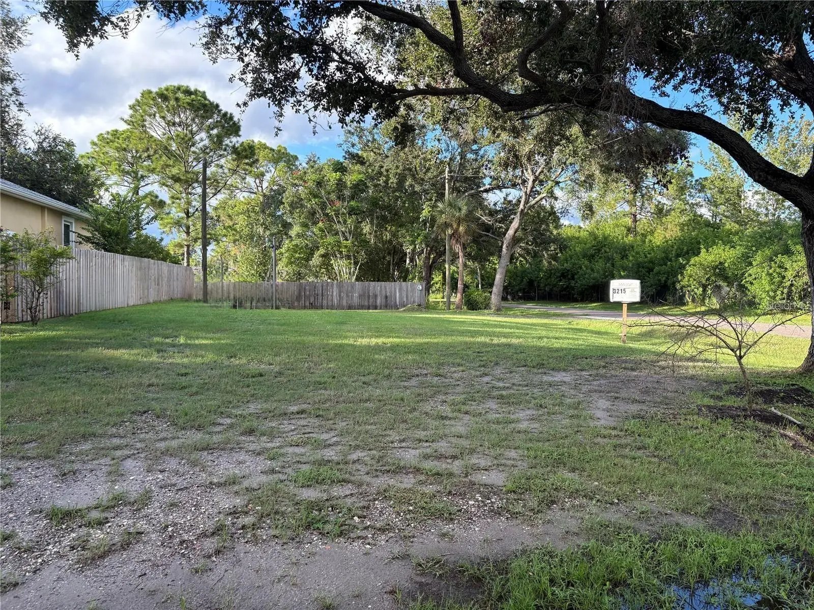 3215 Laurel Avenue, FL