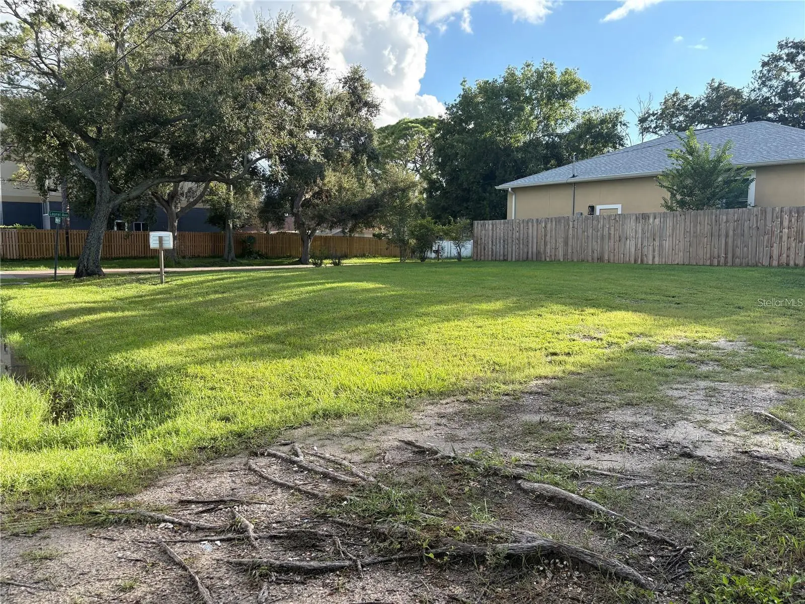 3215 Laurel Avenue, FL