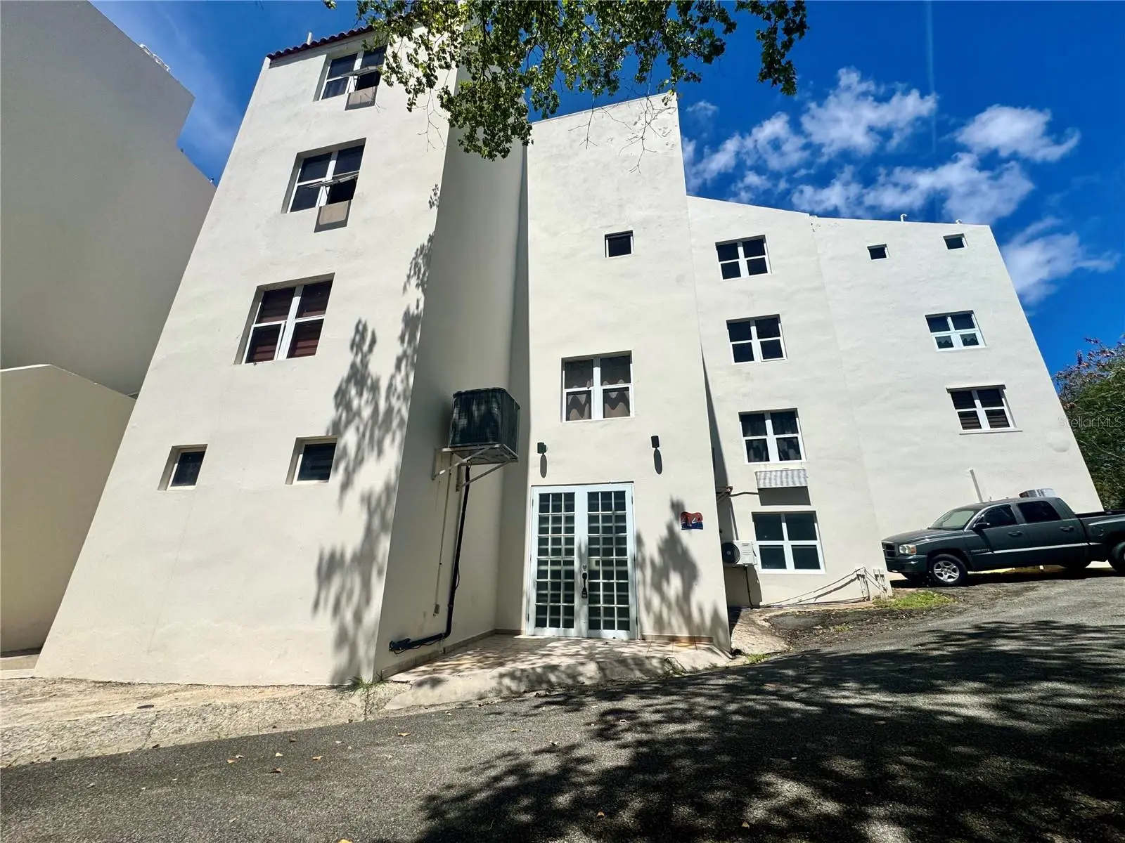 125 Harbour Drive, PR