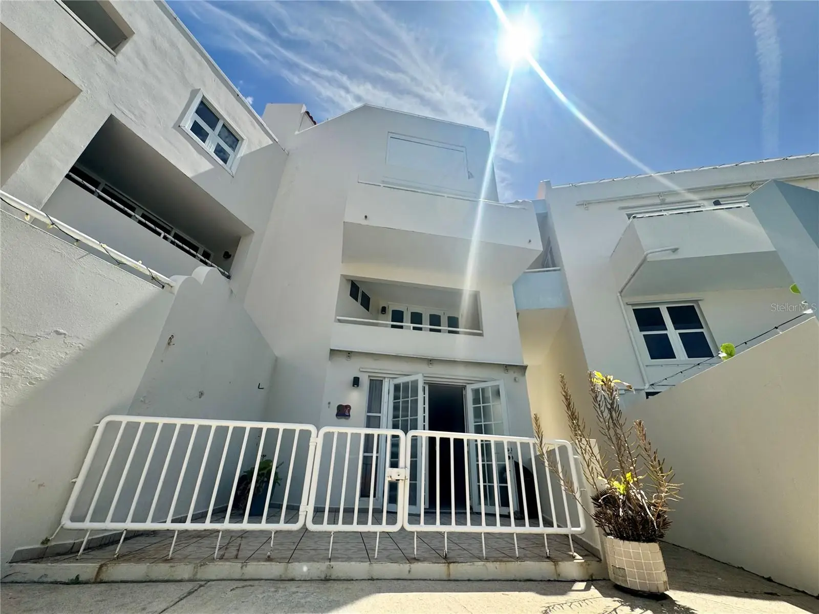 125 Harbour Drive, PR