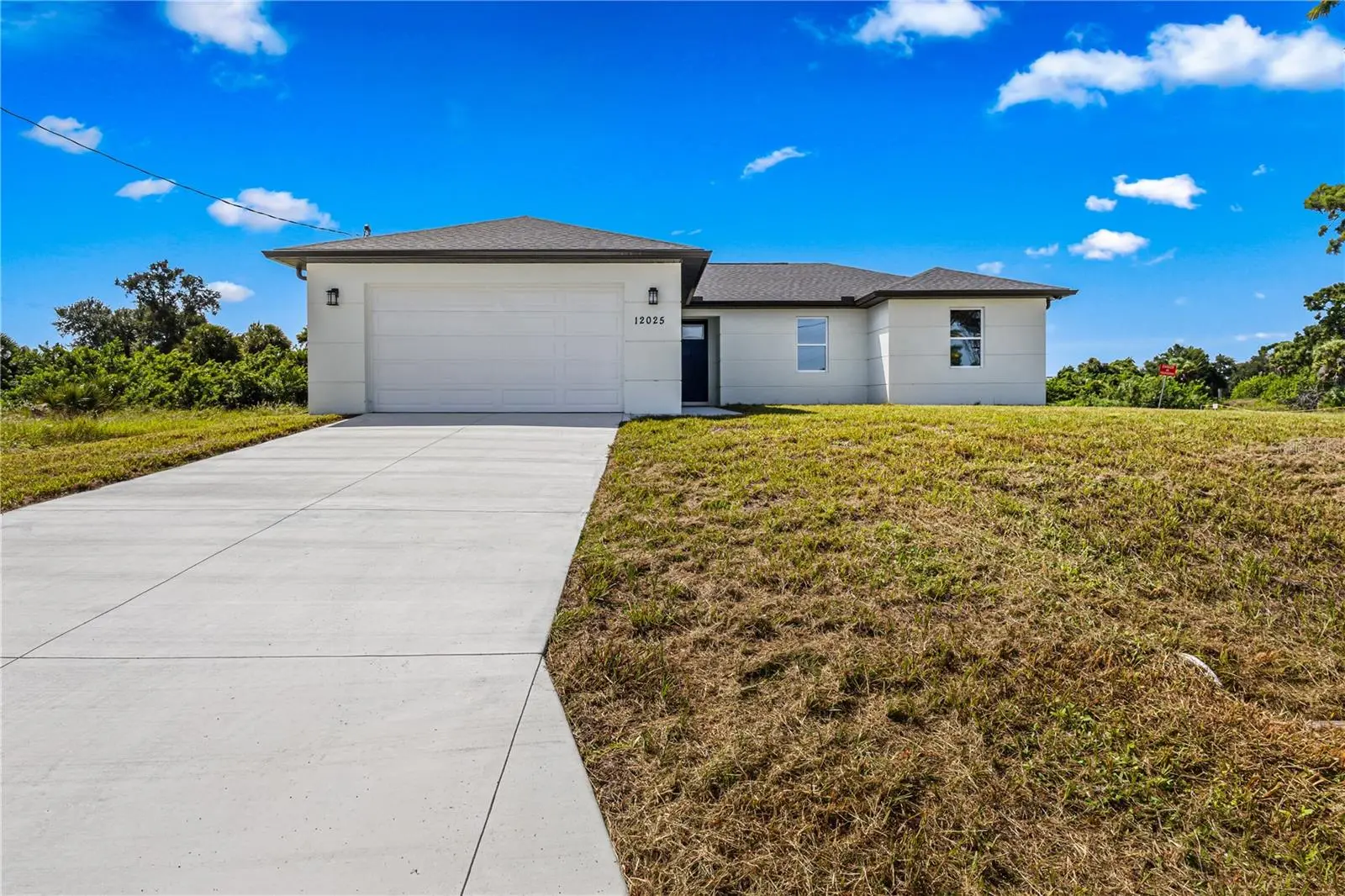 12025 Clarendon Avenue, FL