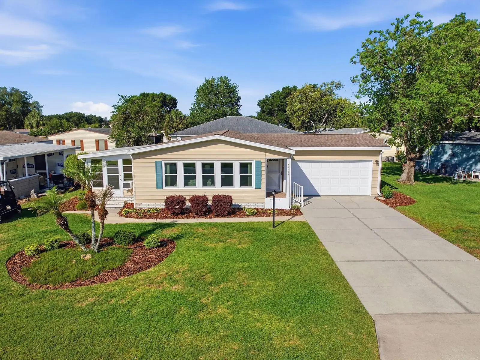 24814 Pine Hl, FL