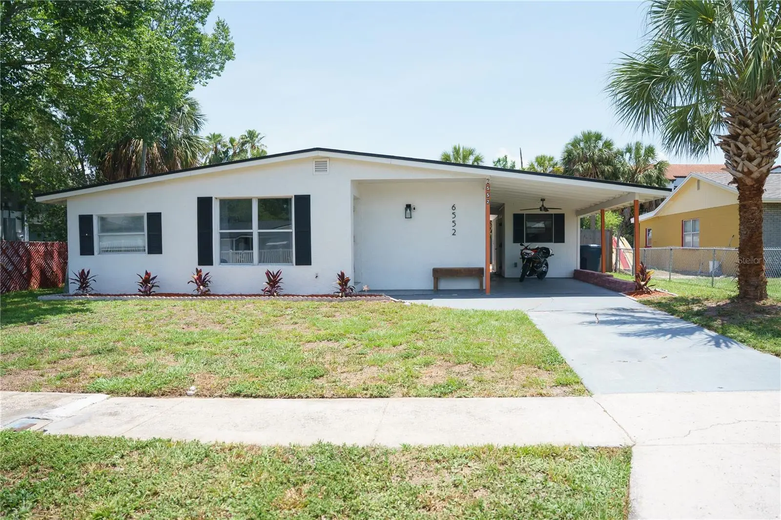 6552 West Shore Circle, FL