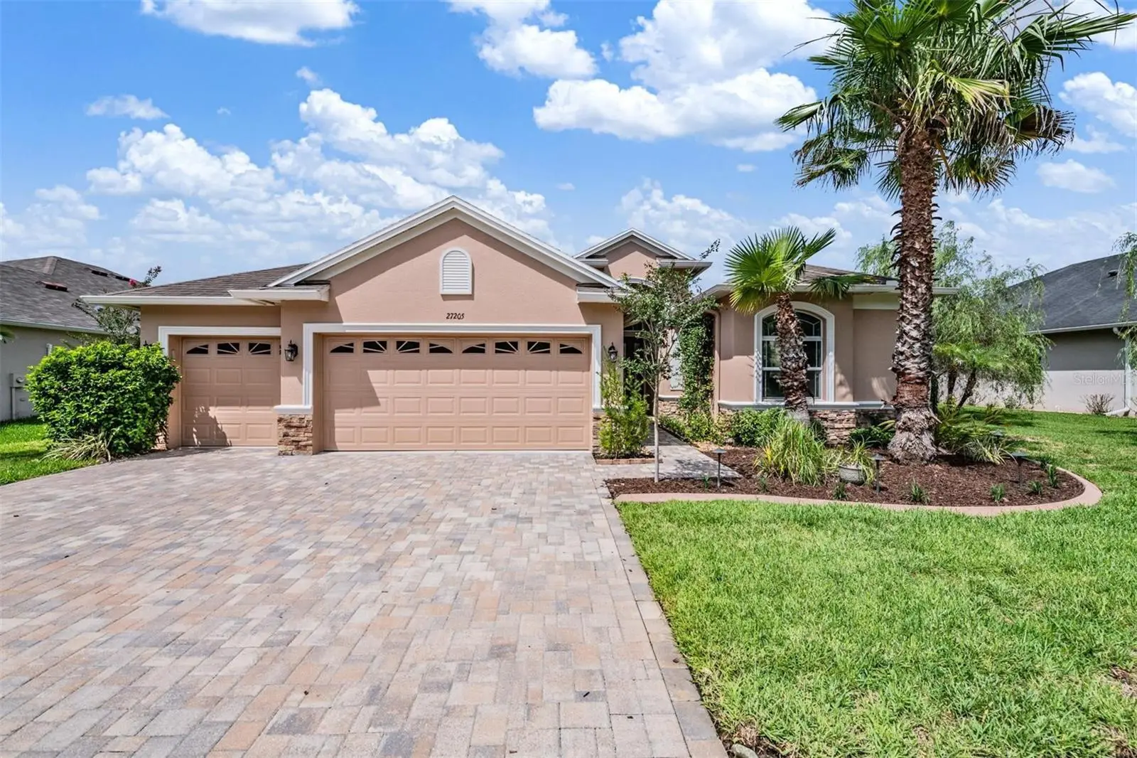 27205 Hawks Nest Circle, FL