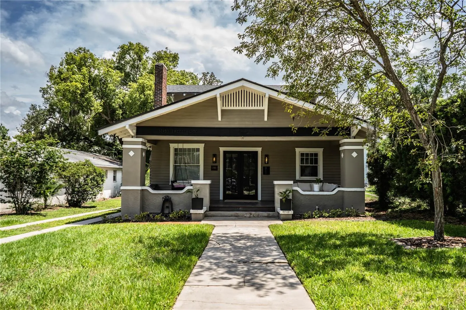 721 Frank Lloyd Wright Way, FL