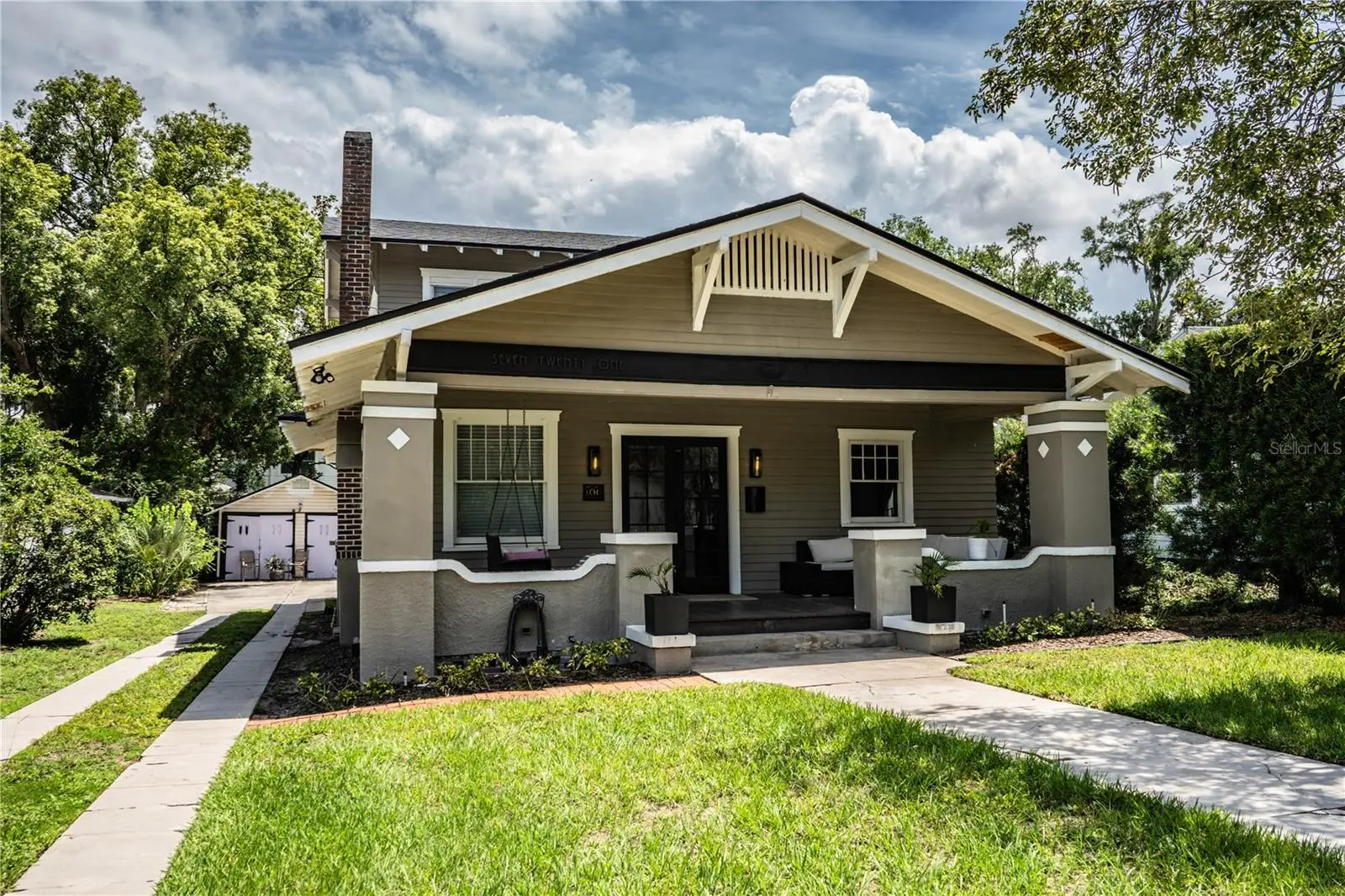721 Frank Lloyd Wright Way, FL