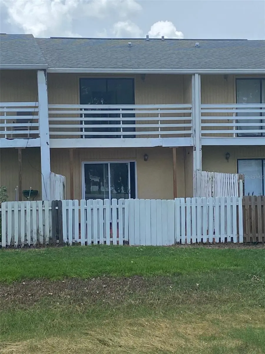 22707 Watersedge Boulevard, FL