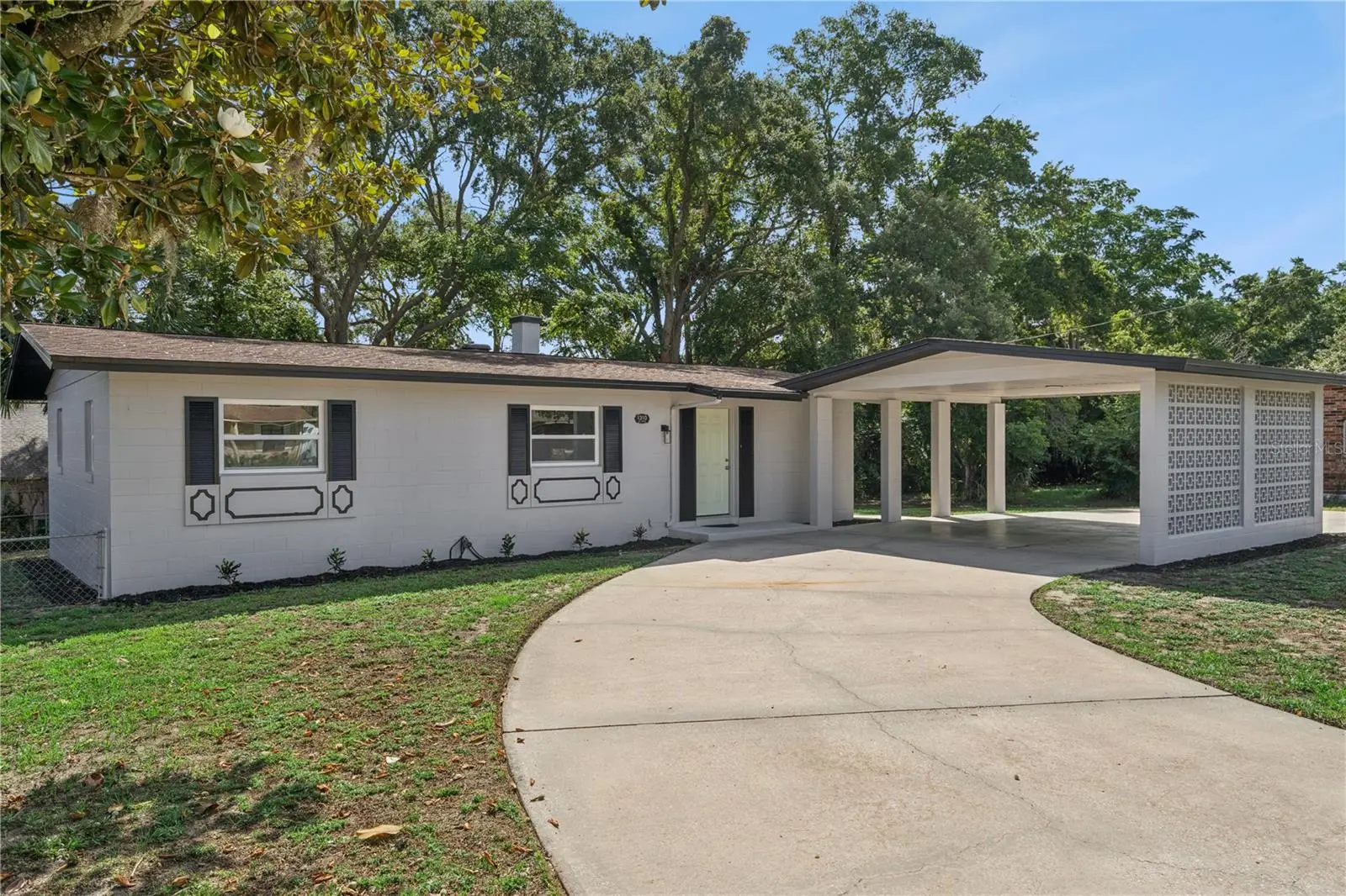 1310 Lee Court, FL