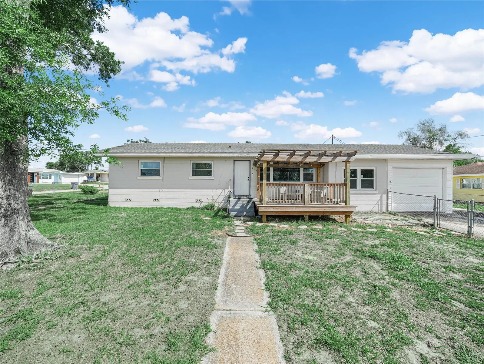 231 Ridge Manor Drive, FL