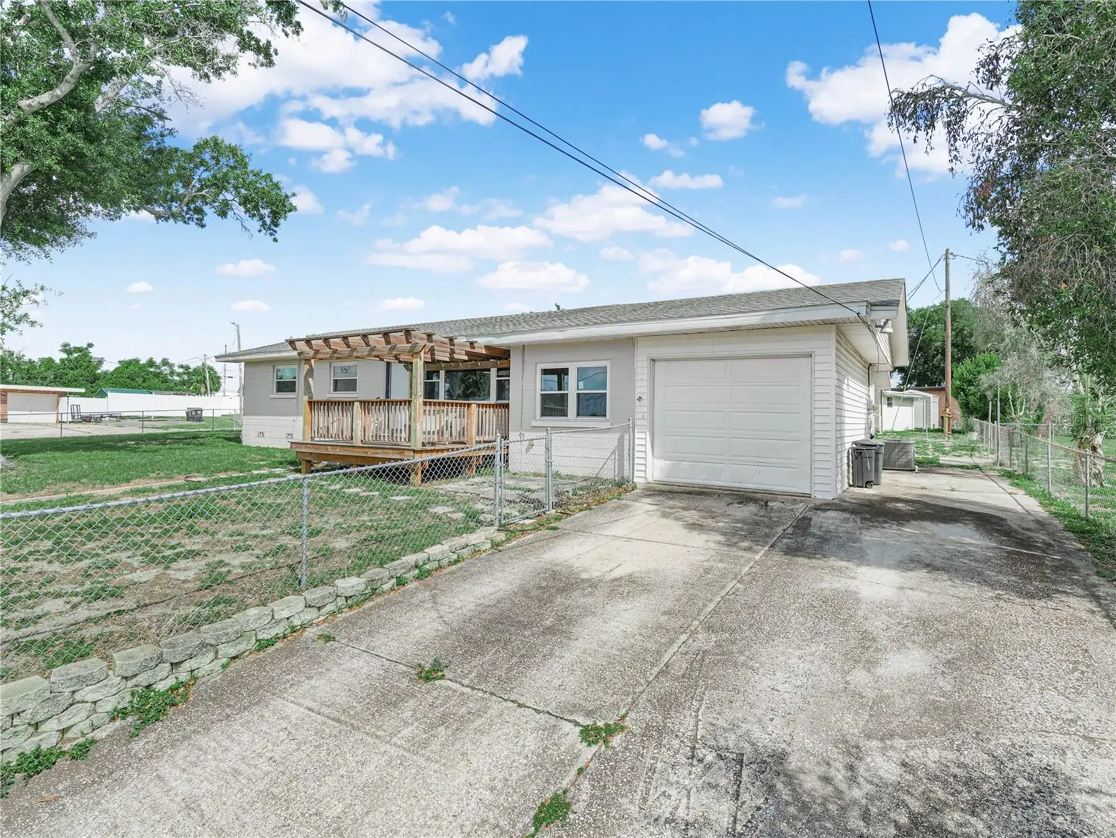 231 Ridge Manor Drive, FL