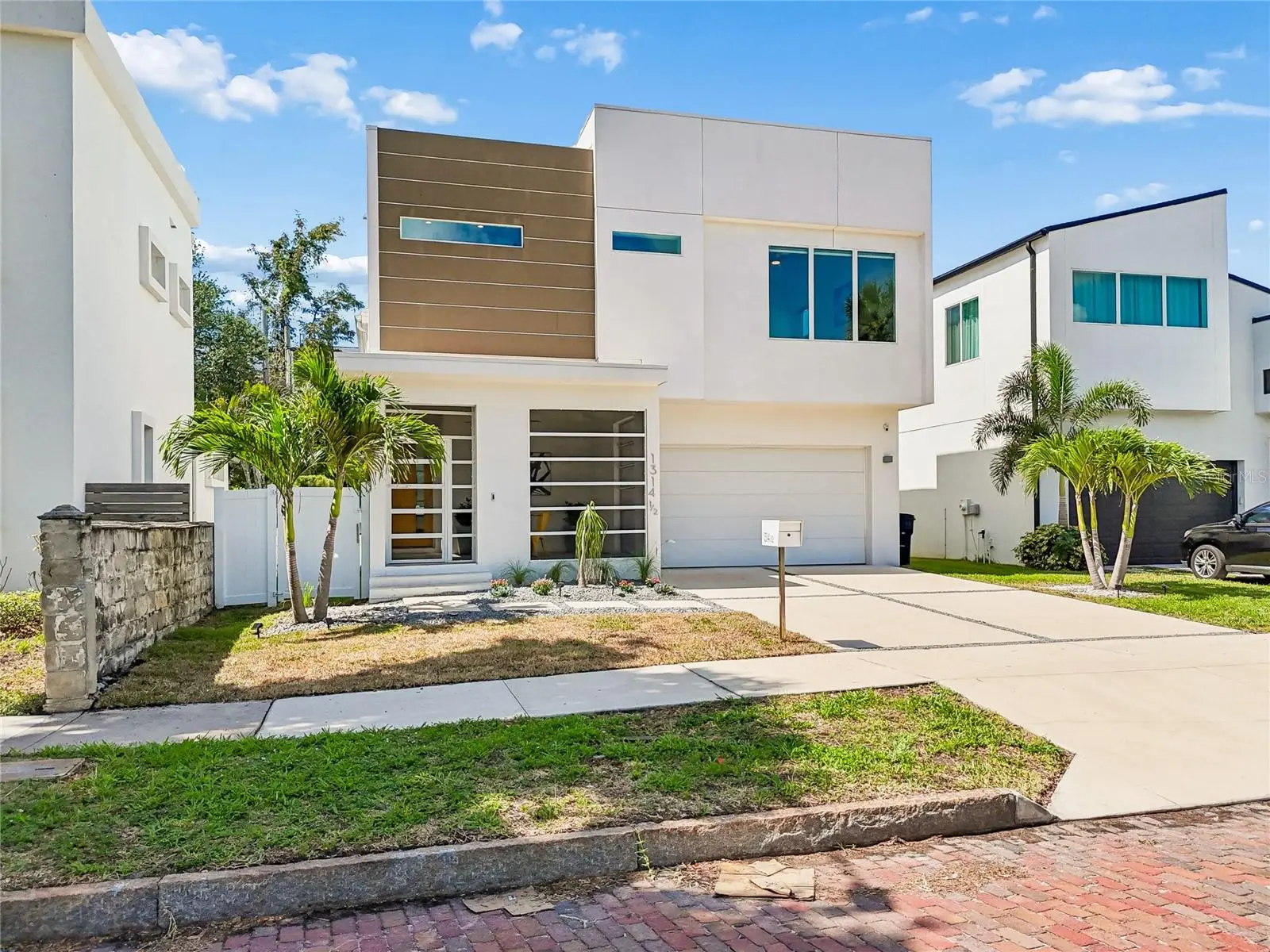 1314 1/2 W. Lemon Street, FL