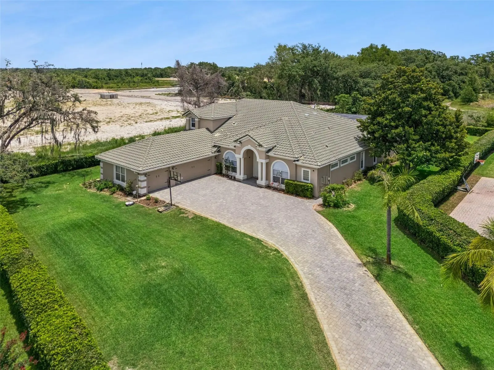 1700 Lake Roberts Court, FL