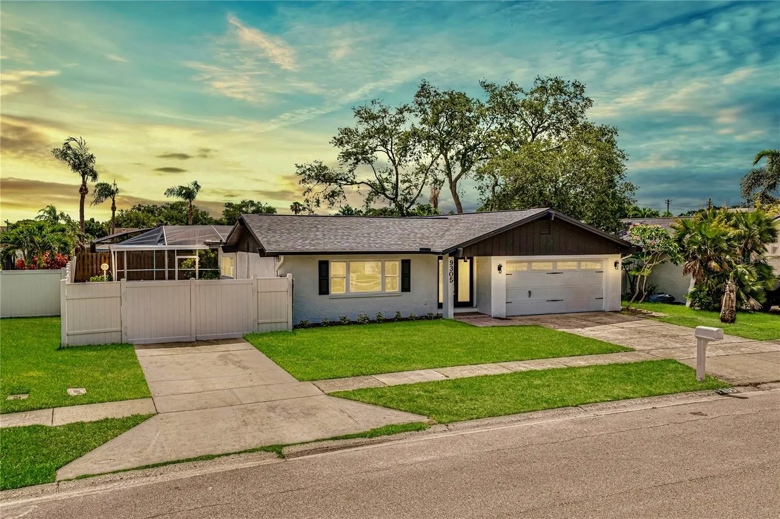 9305 120th Lane, FL