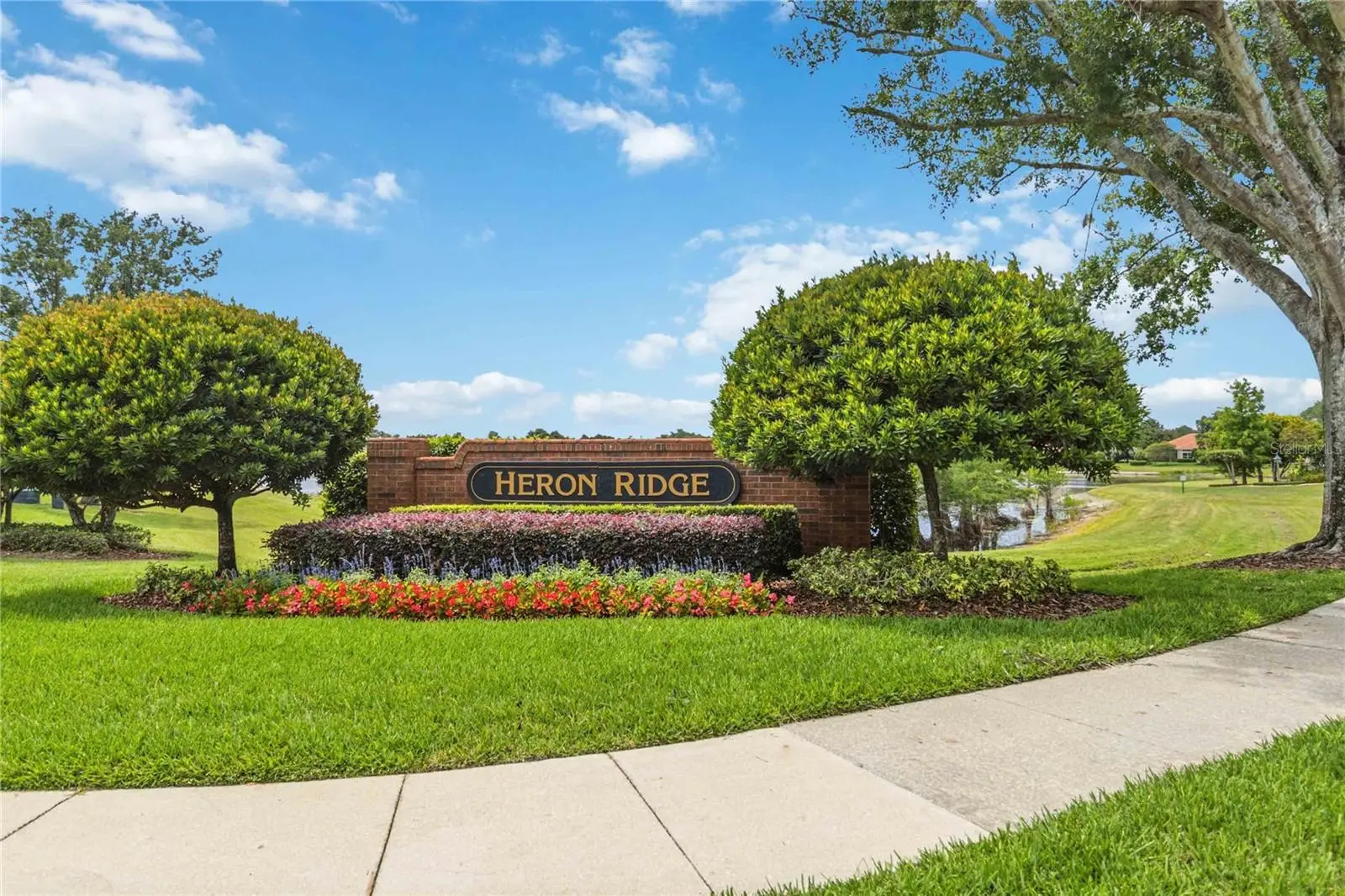 1215 Gatwick Loop, FL