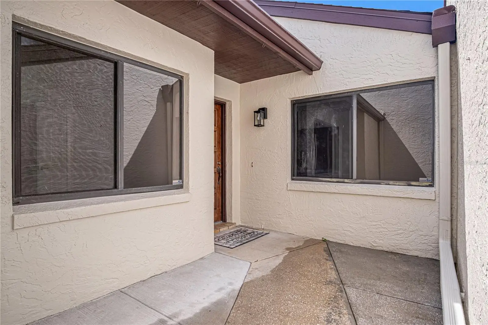138 Fox Fire Circle, FL