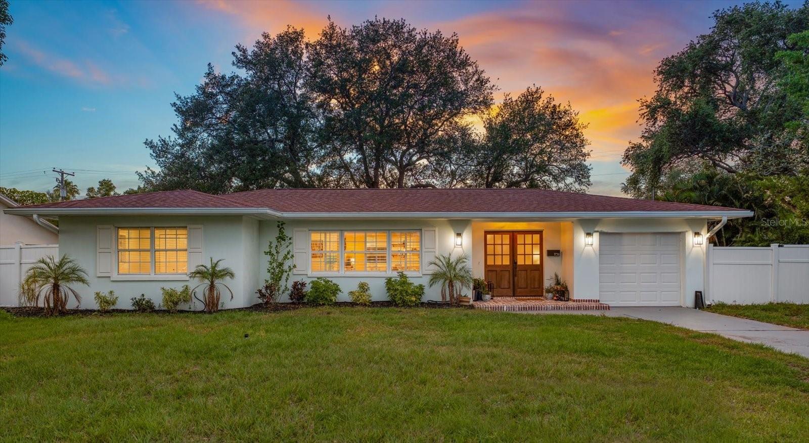 1736 Golf View Drive, FL