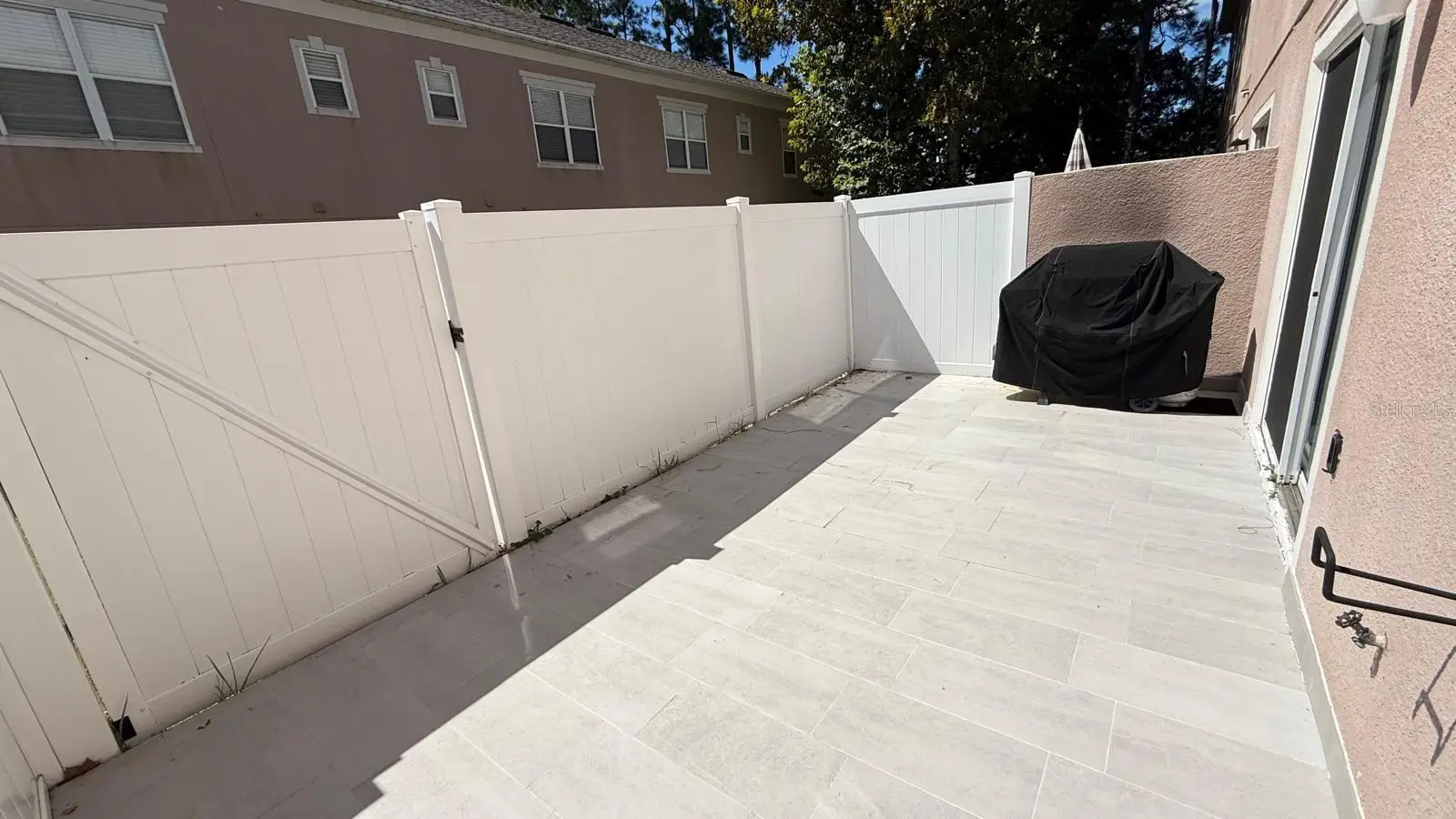 5073 Kingscrest Lane, FL