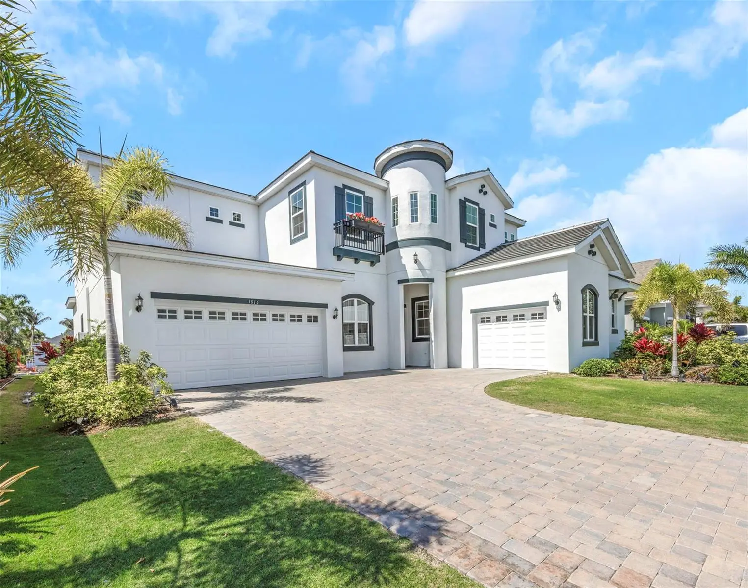 1016 Signet Drive, FL