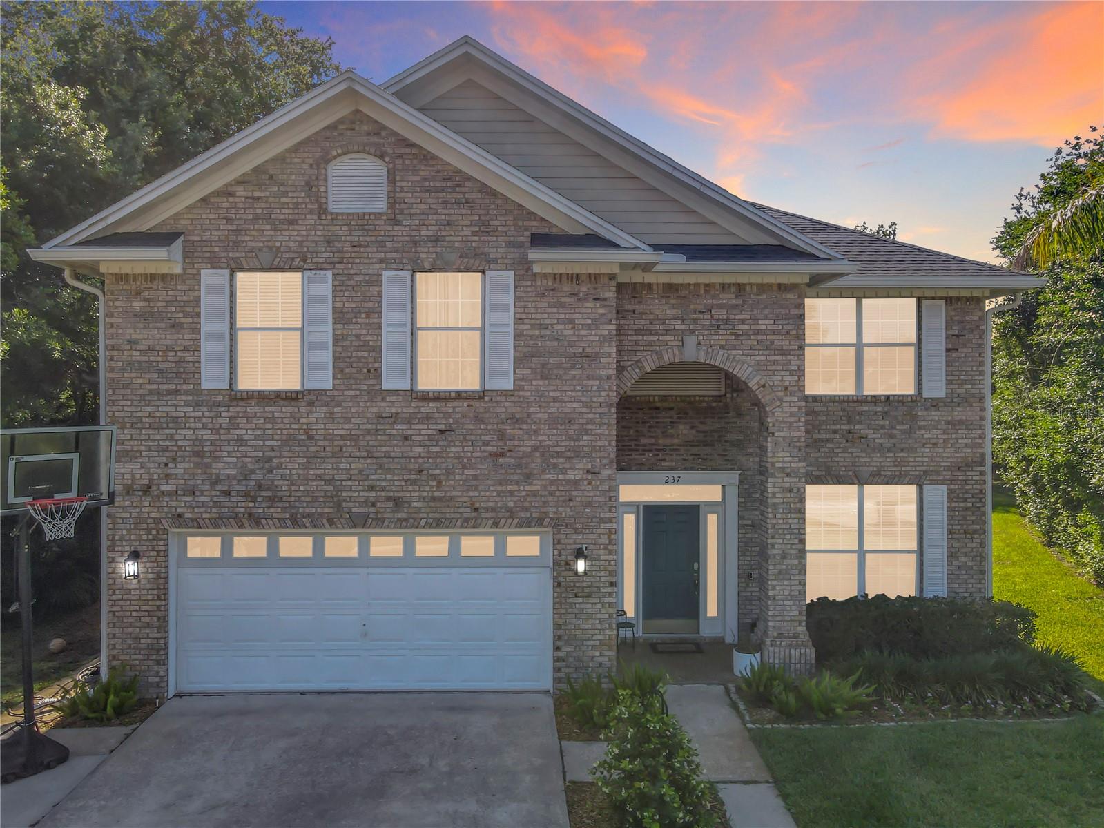 237 Cedarwood Court, FL