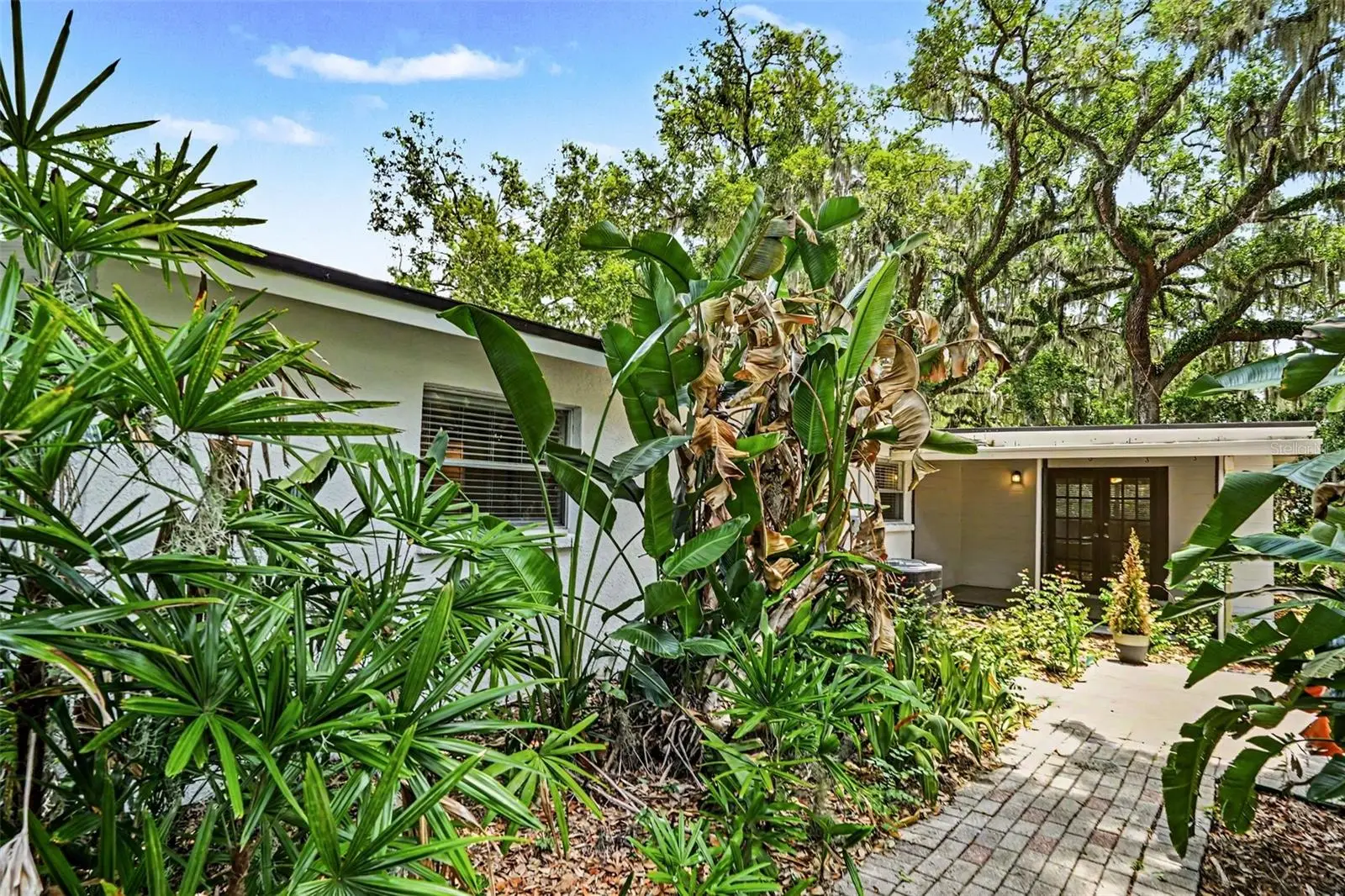 714 Coulter Place, FL