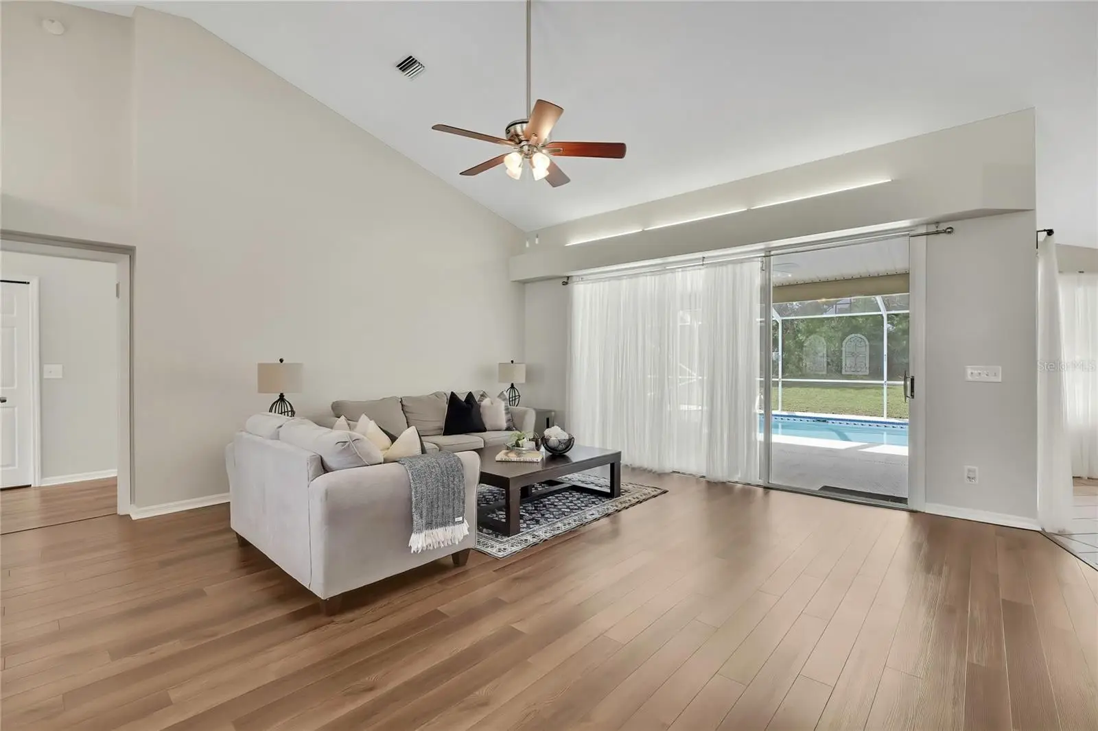 13290 Don Loop, FL