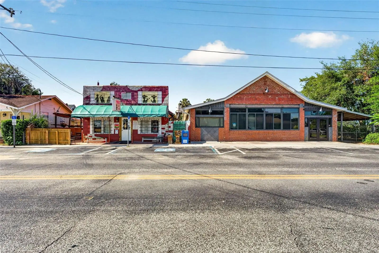 32750 Pennsylvania Avenue, FL