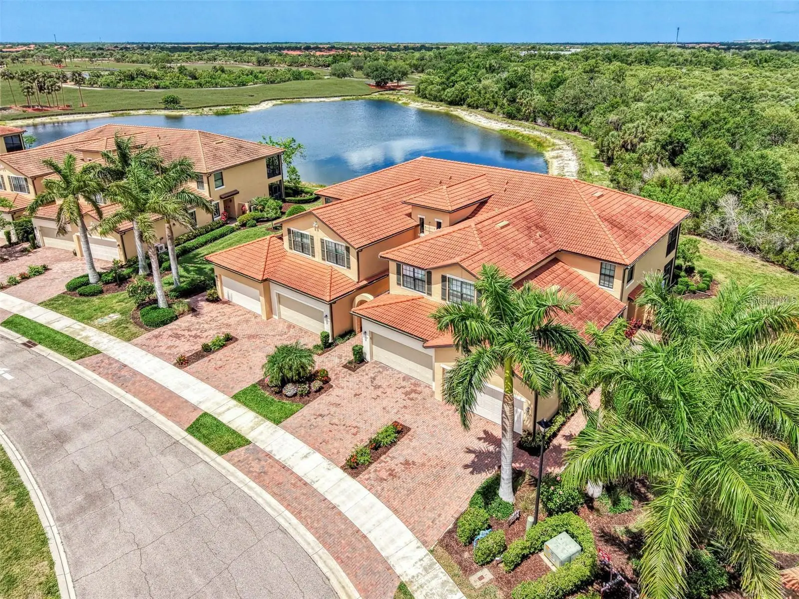 23321 Awabuki Drive, FL