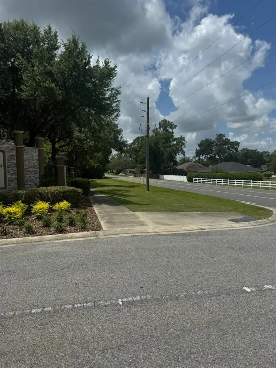 187 45th Loop, FL