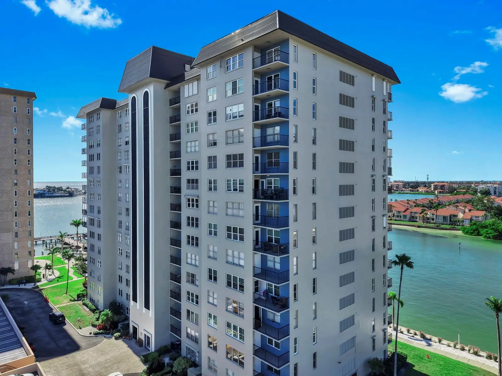 5220 Brittany Drive, FL