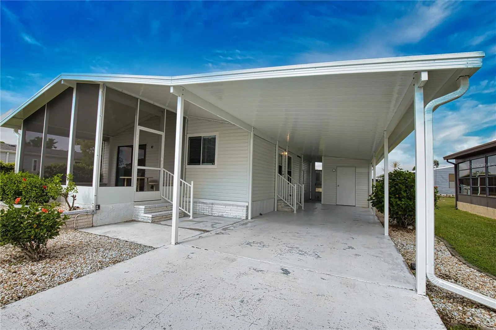 632 La Jolla Circle, FL