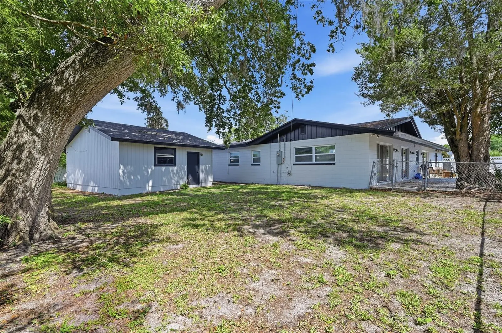 1946 Strathaven Road, FL
