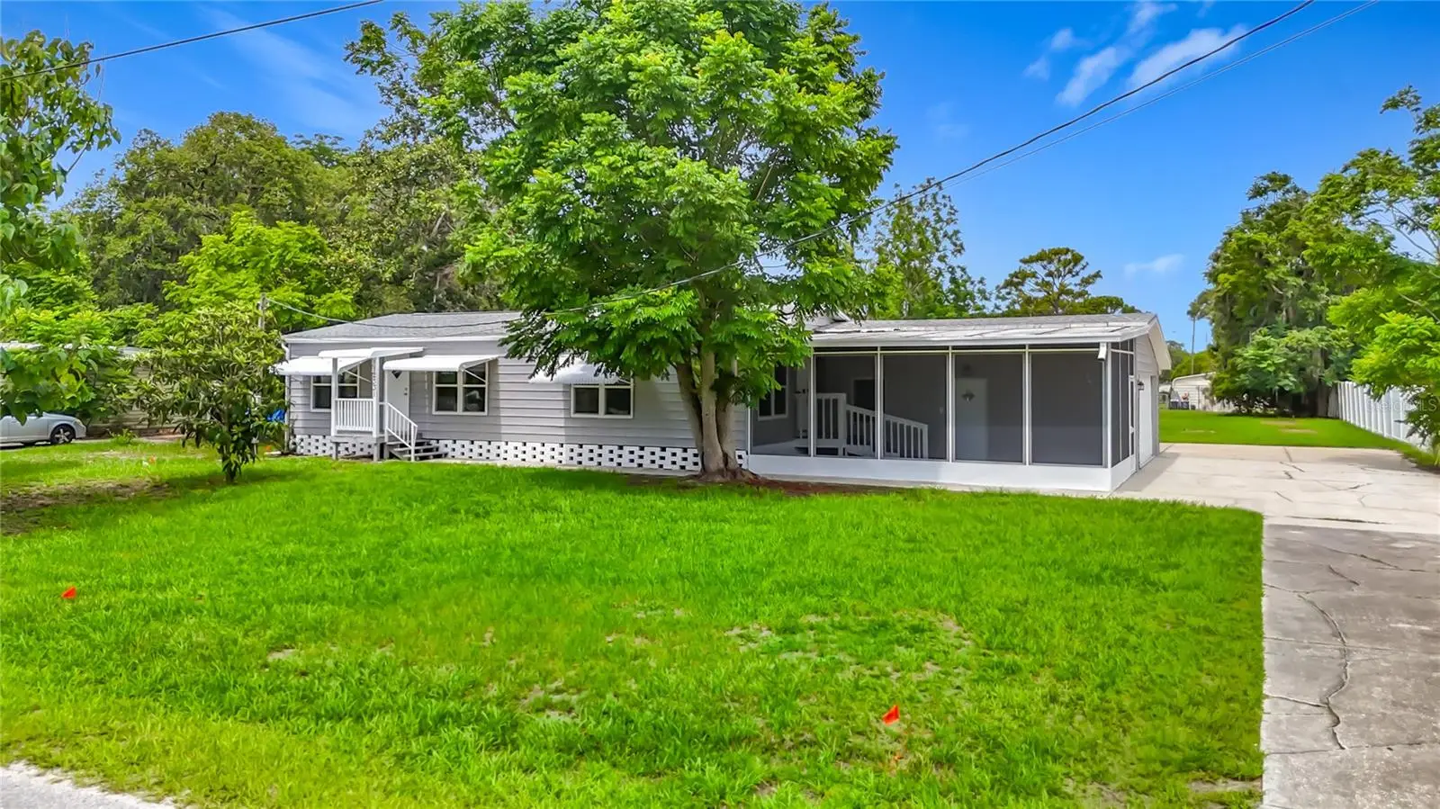 12331 Parkwood Street, FL