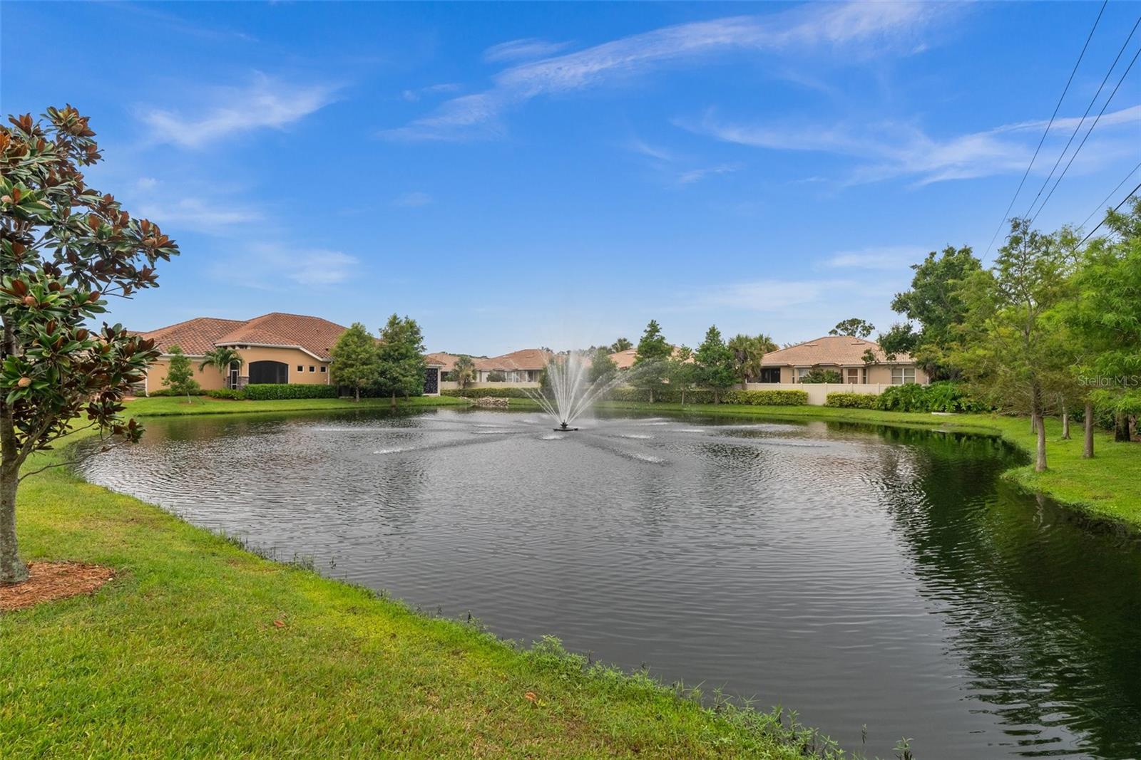 121 Colebrook Court, FL