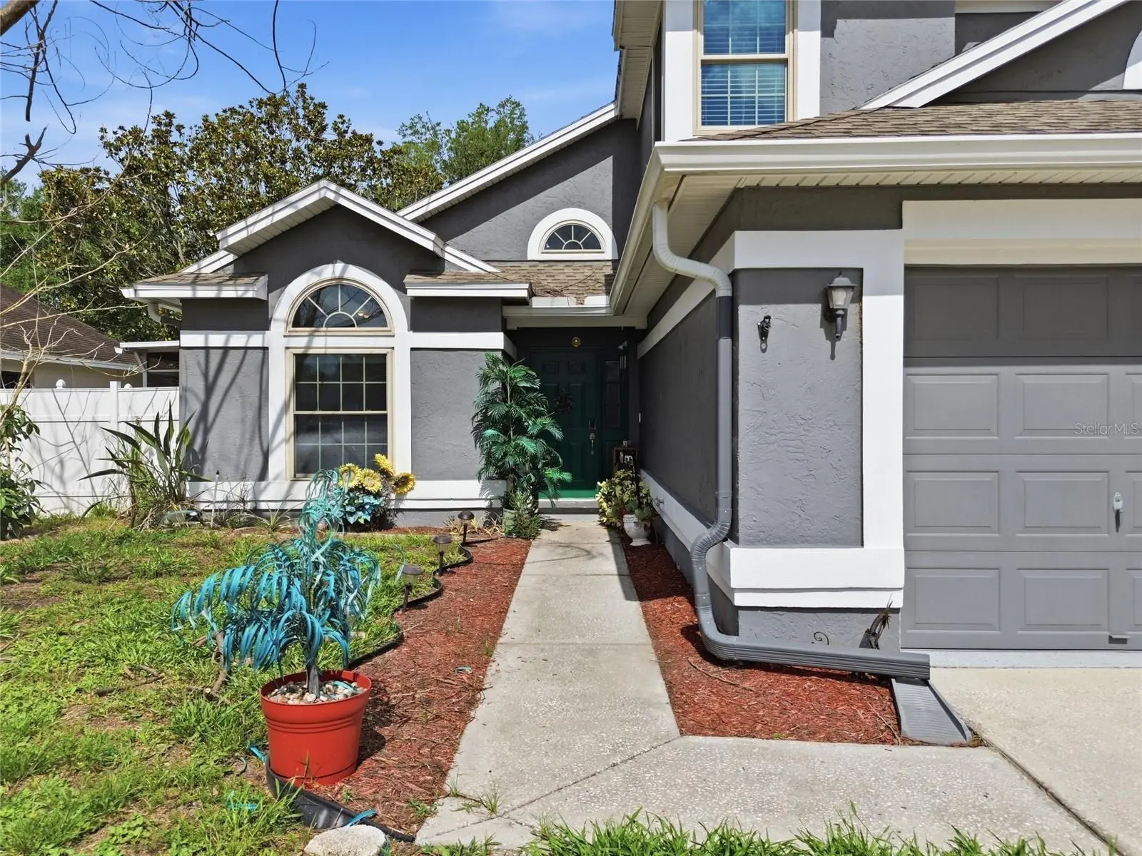 1621 Spinning Wheel Drive, FL