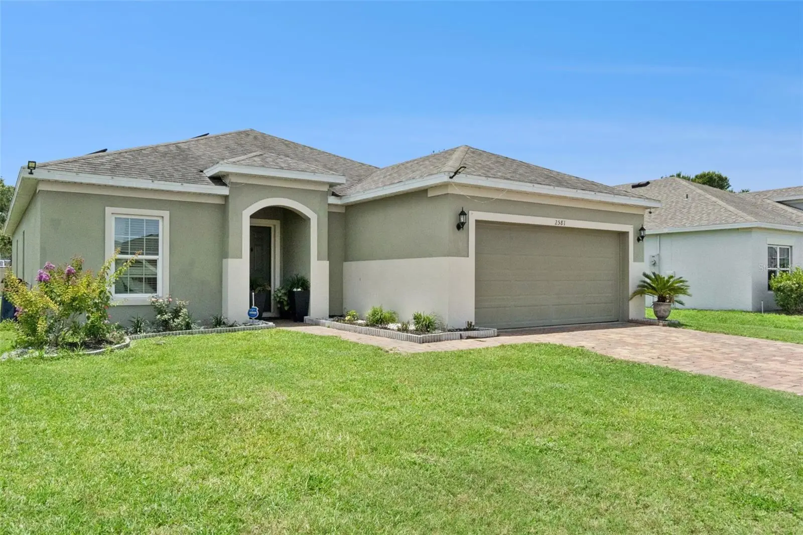 2581 Wadeview Loop, FL