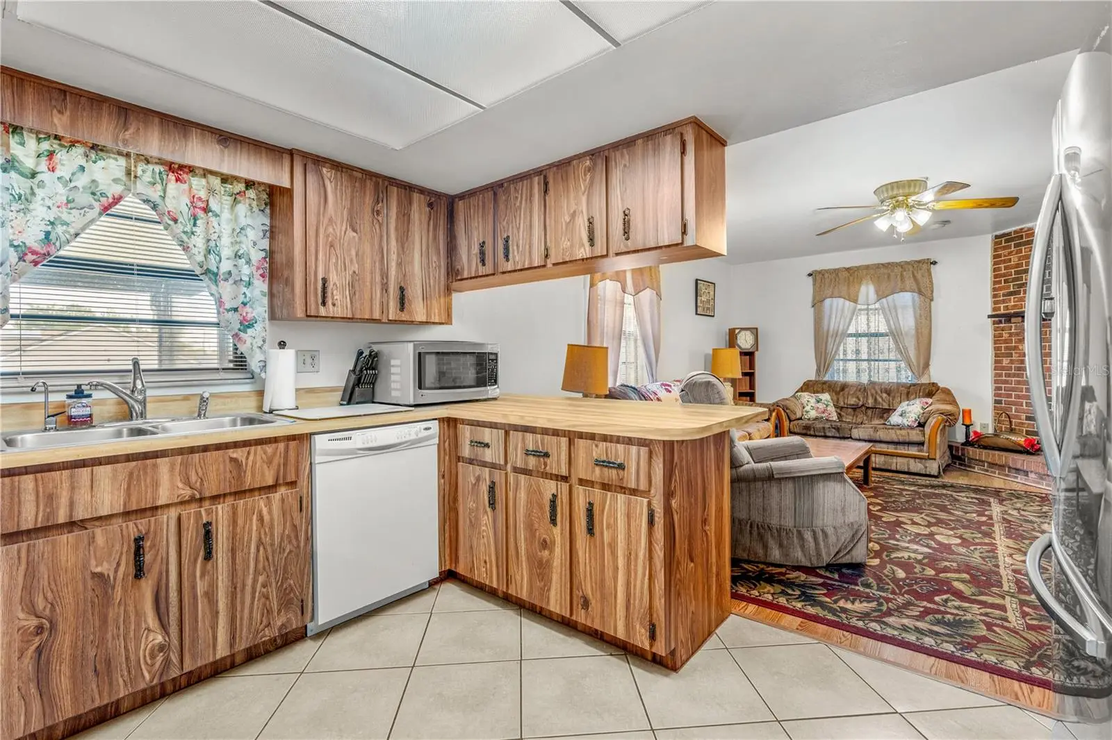 2970 Lagoon Avenue, FL