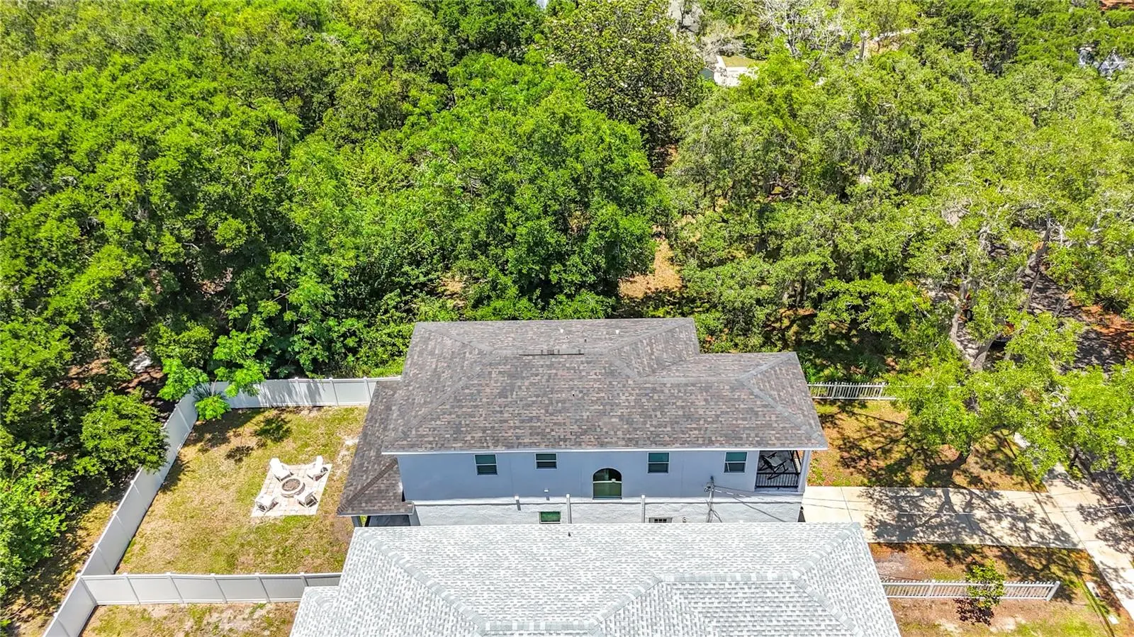 525 Elm Street, FL