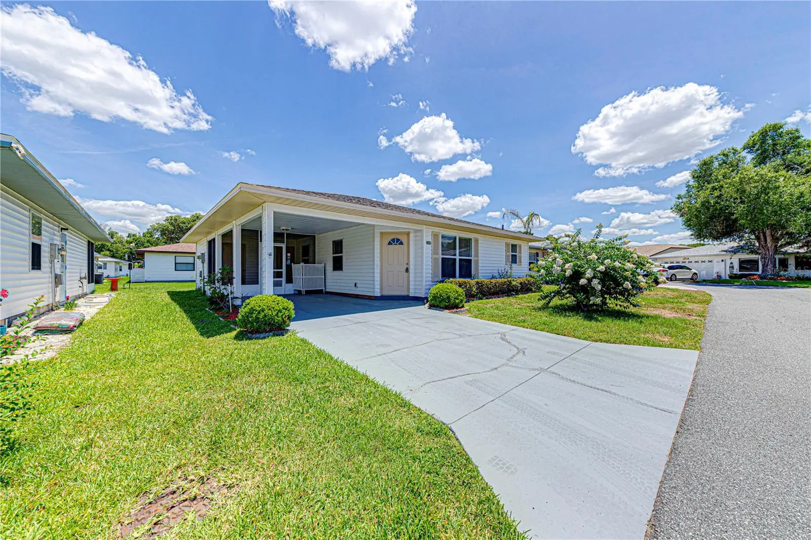 1618 Colonnades Circle, FL