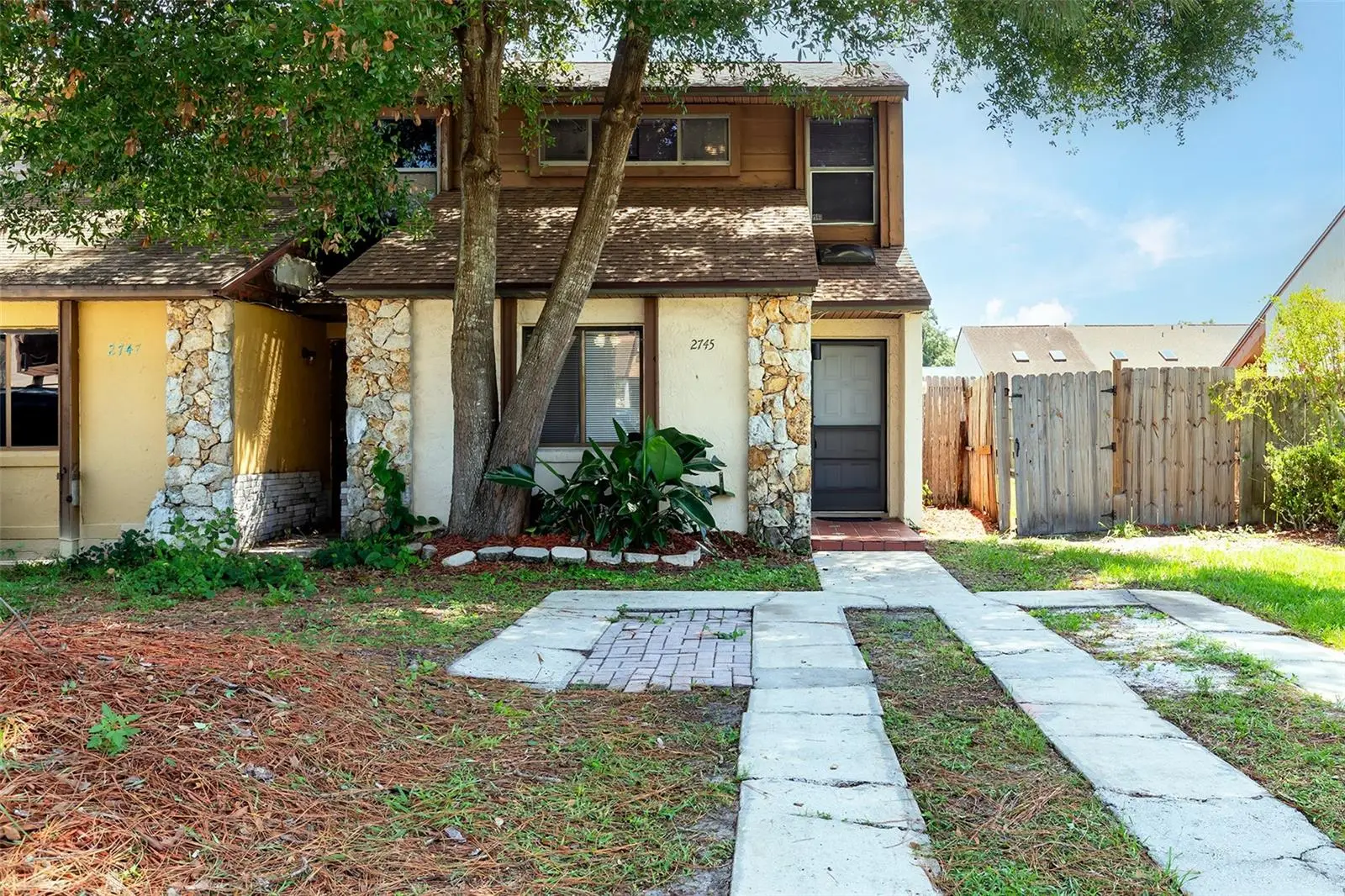 2745 Tally Ho Avenue, FL