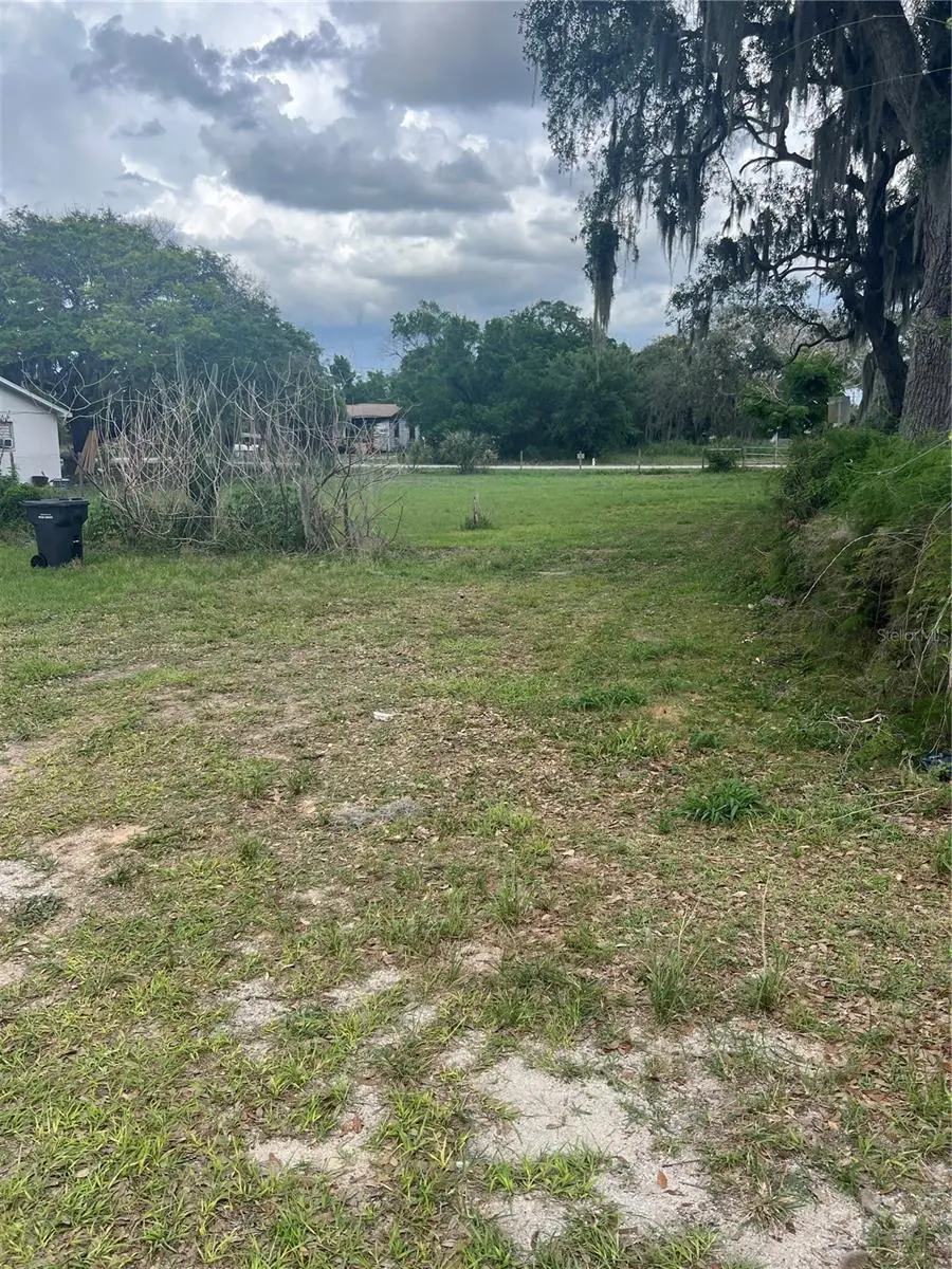 Shady Oak Avenue, FL