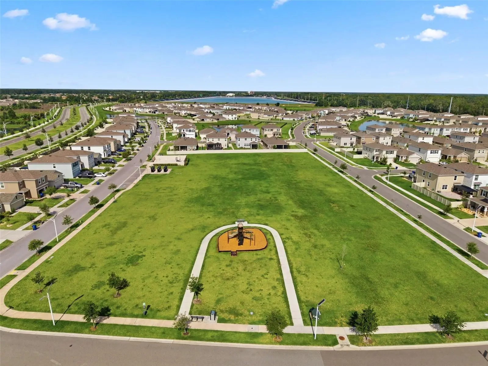 9014 Forge Breeze Loop, FL