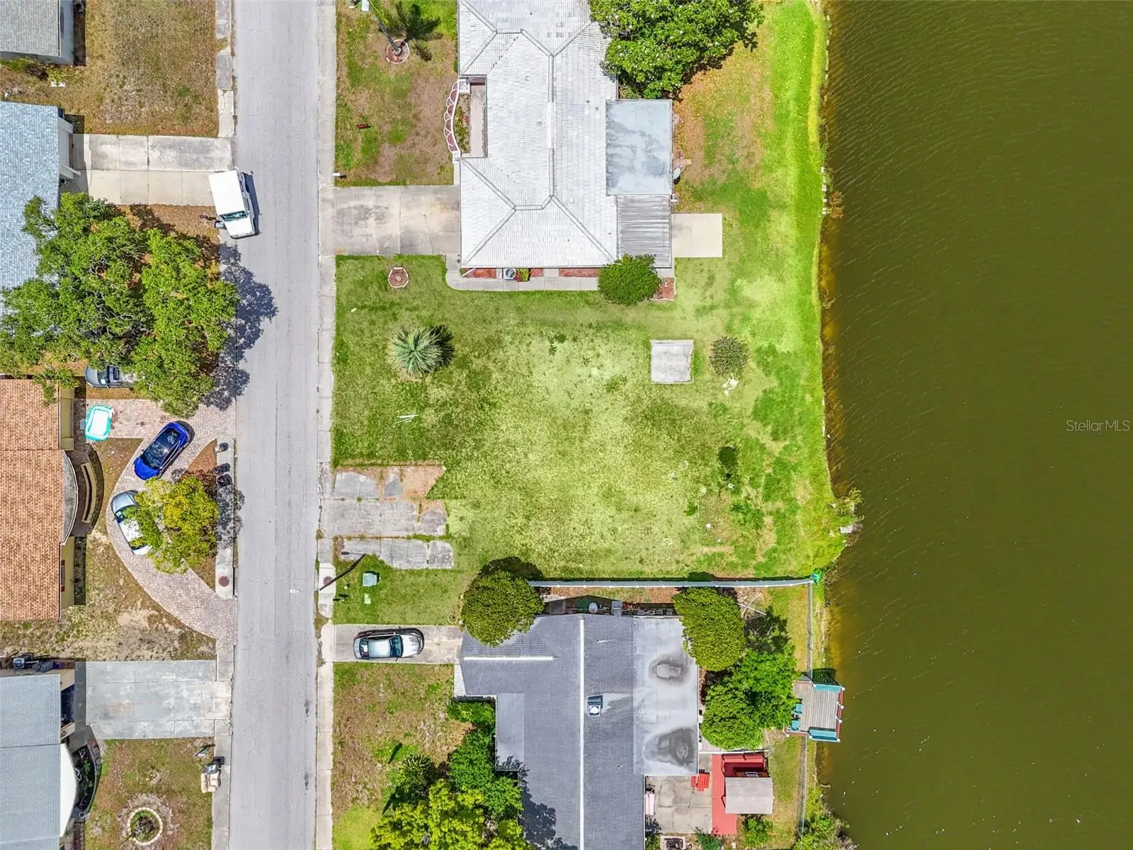 7211 Ashwood Drive, FL