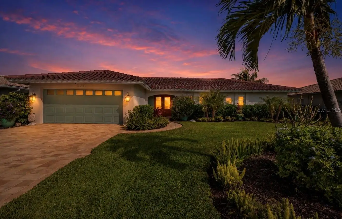 2011 Michigan Avenue, FL