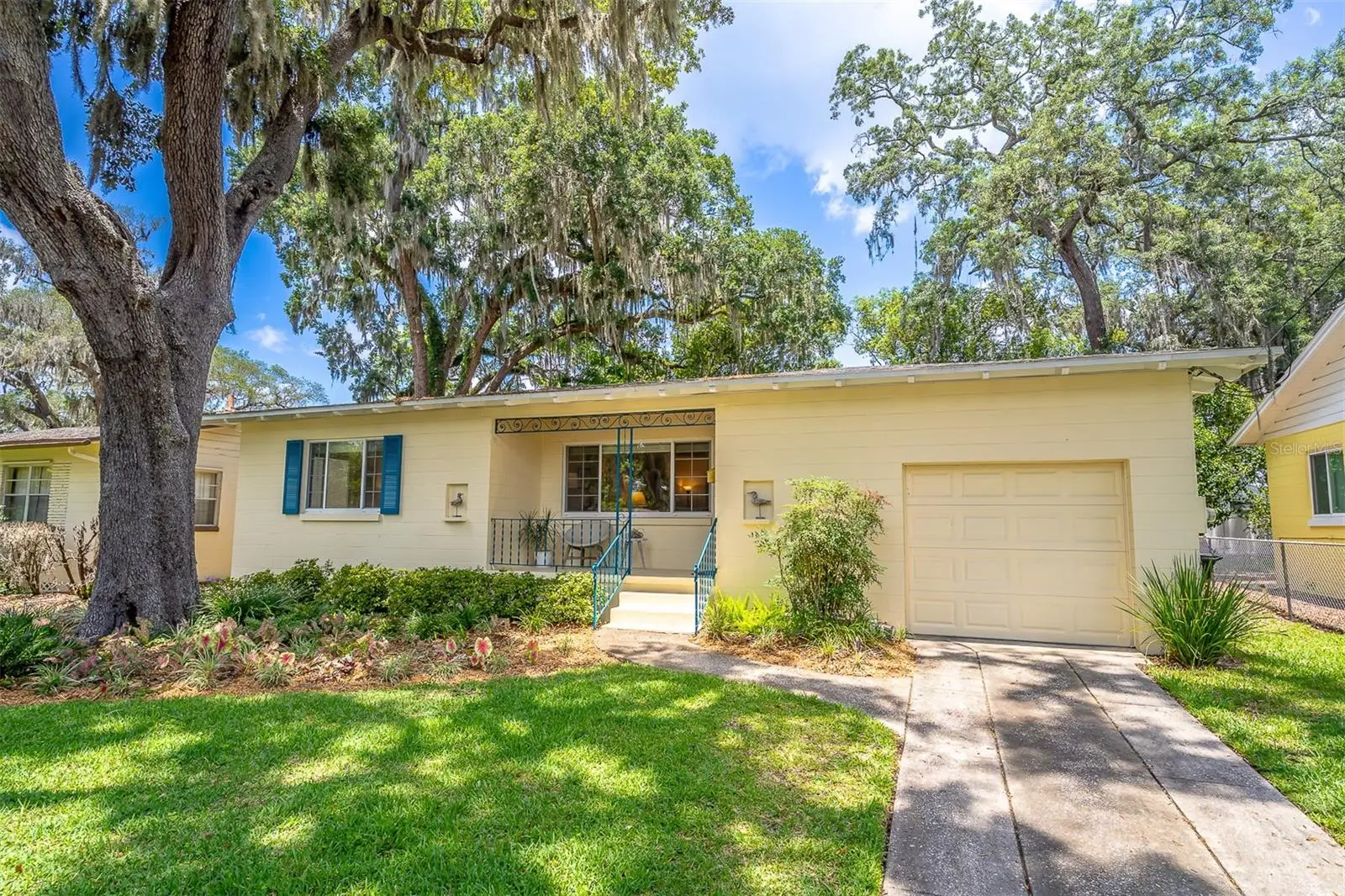 709 Lake Highland Drive, FL